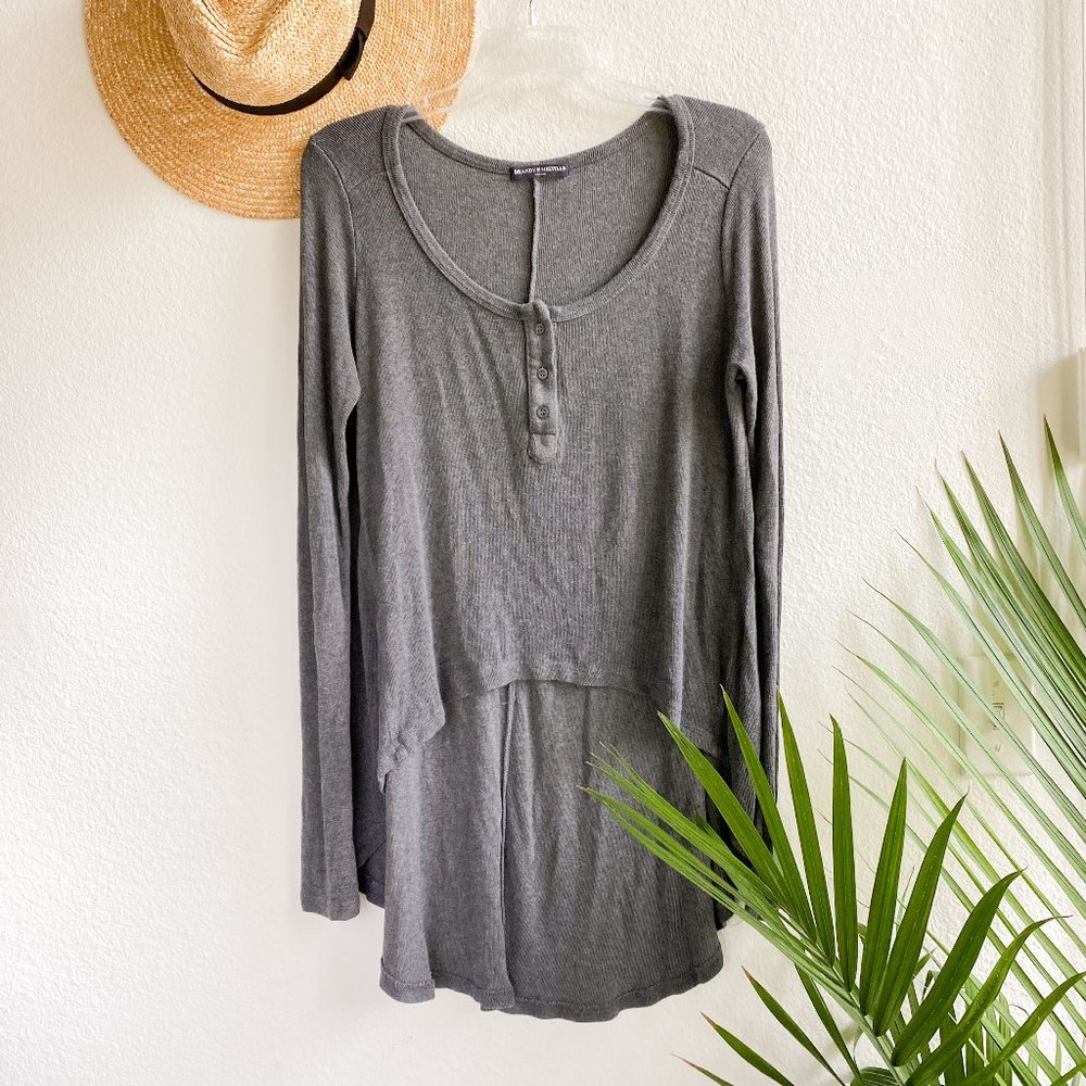 Brandy Melville Long Sleeve Sweater Top